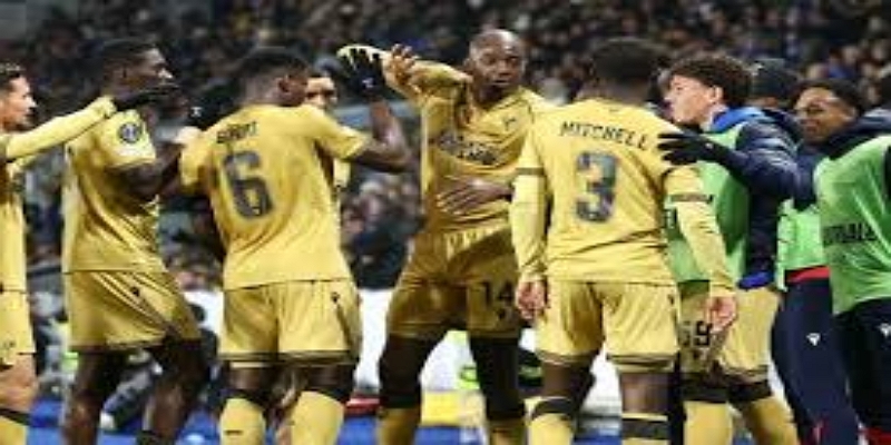 焦点战三大看点解析-爱游戏体育战术拆解-爱游戏体育