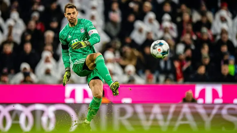 诺伊尔的早期成长与职业起点