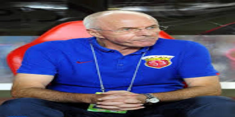 爱游戏体育回顾-危局之中接掌帅印的关键抉择-爱游戏体育