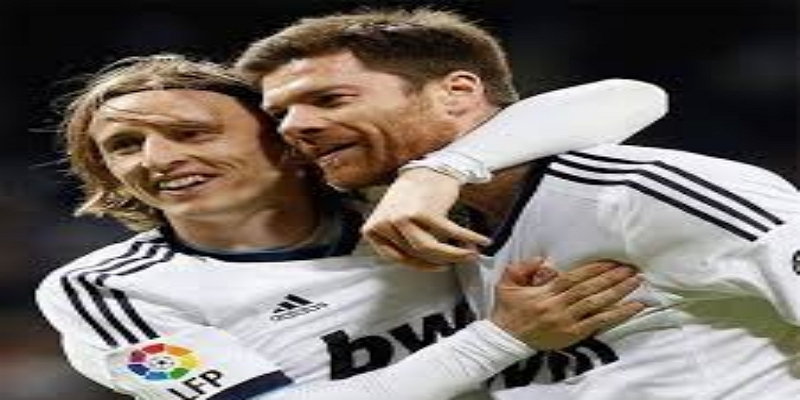 皇马未来可能选项与市场影响-爱游戏体育